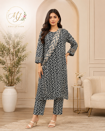 The Indigo Ikat Chevron Three-Piece Pret