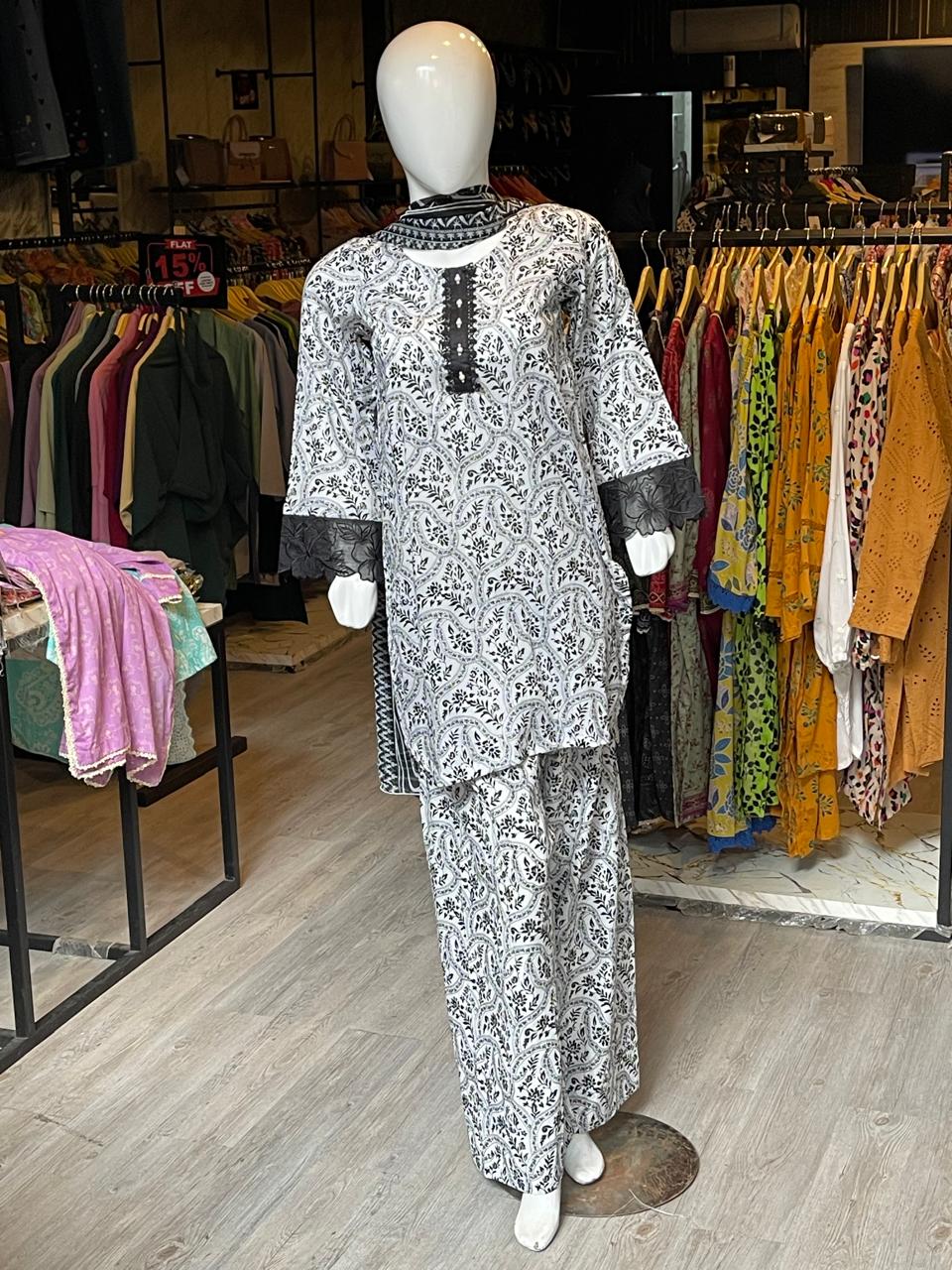 Noor-e-Sanam – Black & White Embroidered 3-Piece Suit